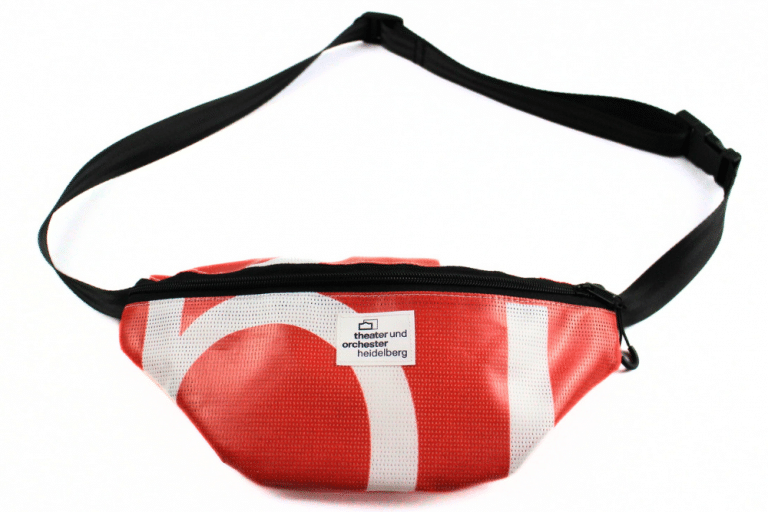 RECICLAGE - Upcycling - Banner & Plane - Hip Bag mit Außentasche