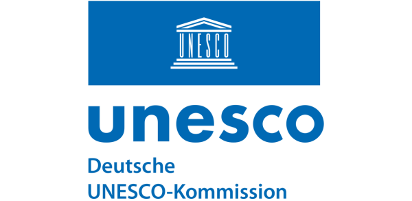 reciclage-upcycling-banner-plane-nachhaltig-Unesco