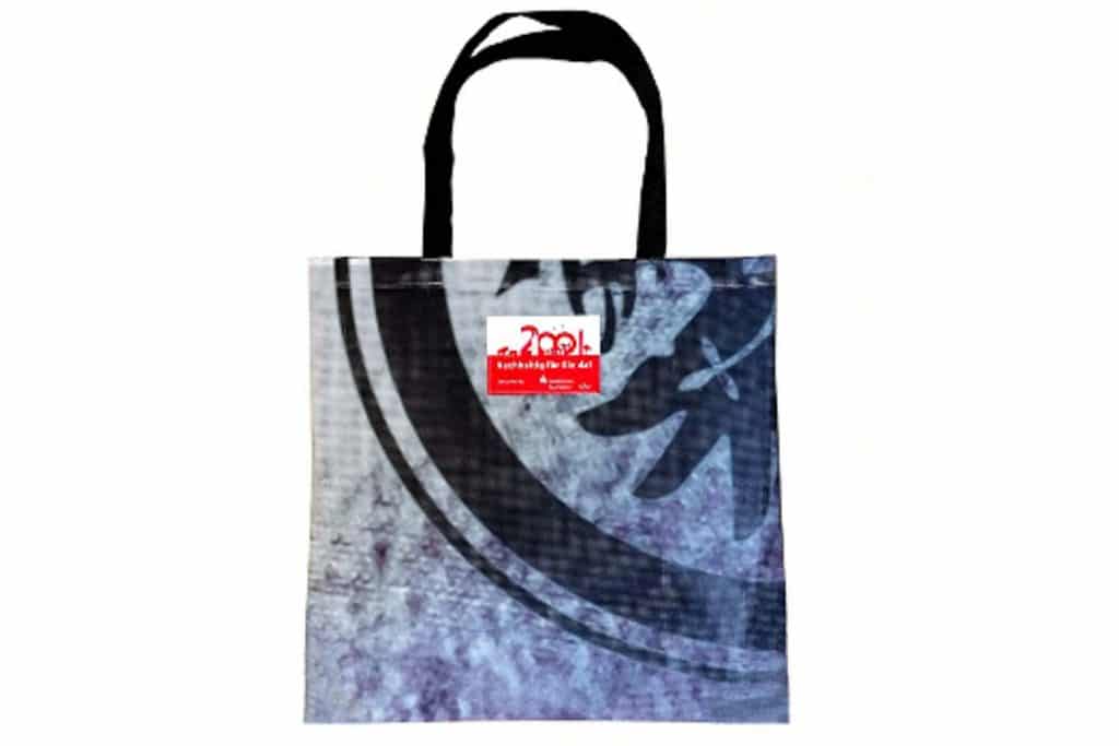 RECICLAGE - Upcycling - Banner & Plane - Frankfurter Sparkasse - Tasche