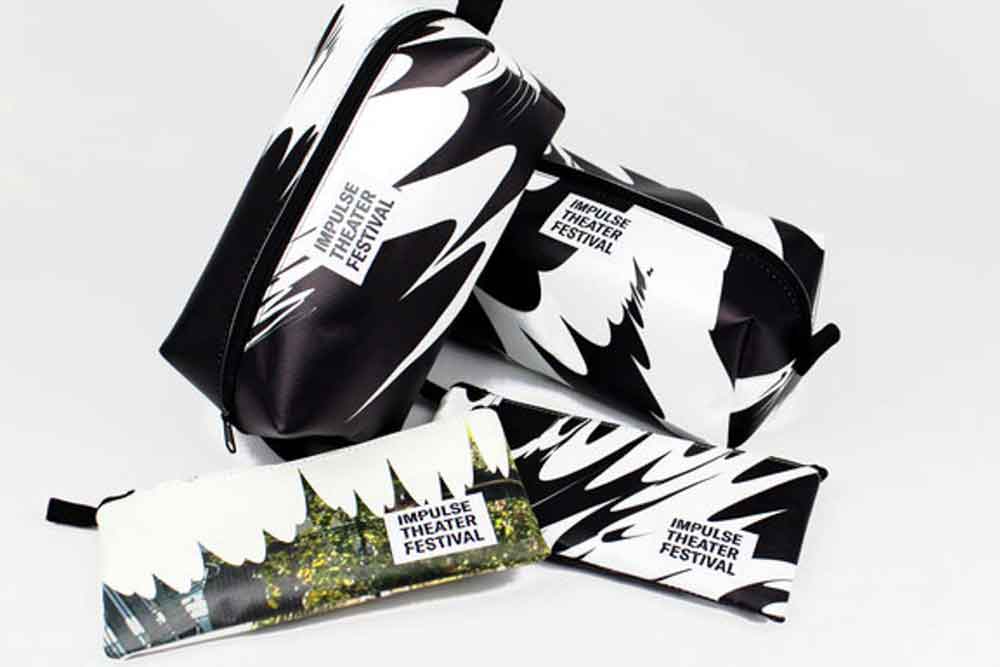 RECICLAGE - Upcycling - Banner & Plane - impulse theater festival - Kulturtaschen - Mäppchen