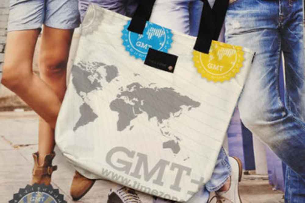 RECICLAGE - Upcycling - Banner & Plane - timezone - shopper